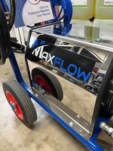 Load image into Gallery viewer, Maxflow Electric Pressure Washer – 230v 11 LPM

